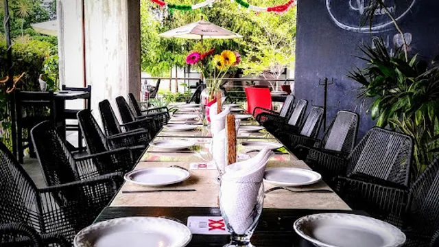 Project V19 Restaurant Lounge Bar