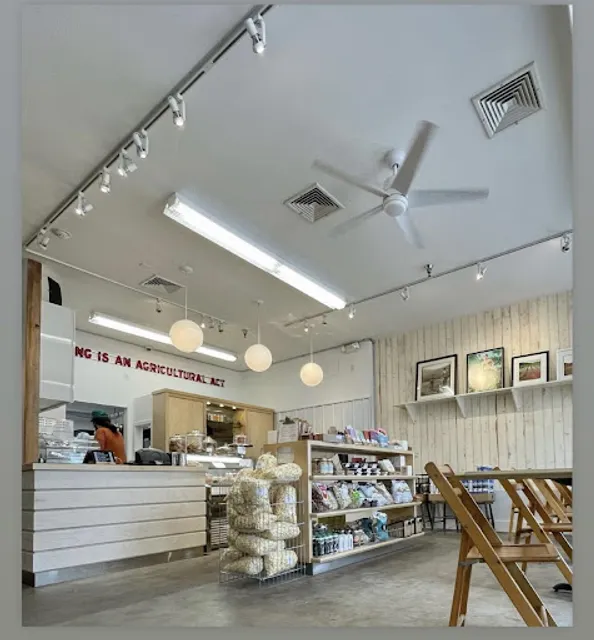 Main Street Farm Market Cafe