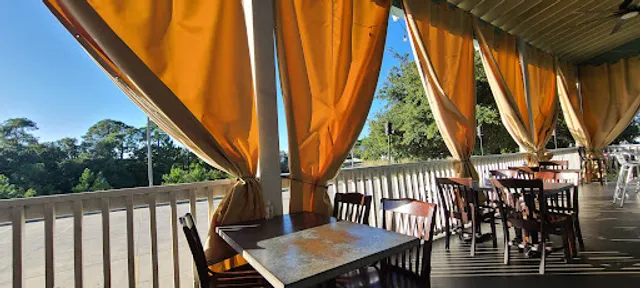 Salty Sue's Restaurant