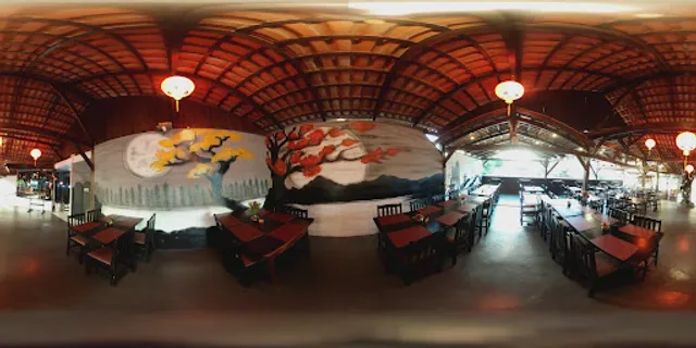 Nahrung Haus - Festival de Sushi e Mini Hamburguer