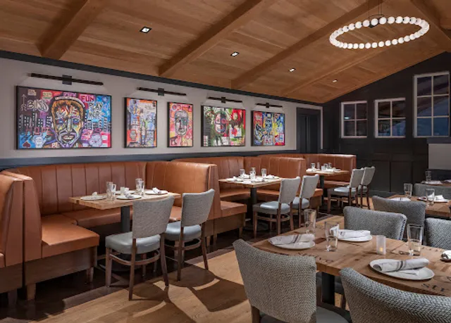 Strive Kitchen + Bar