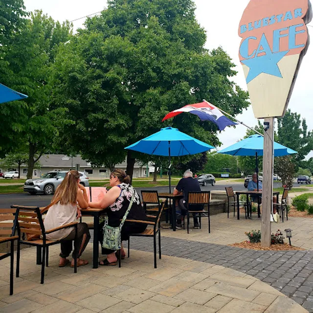 Blue Star Cafe & Ice Cream Treats