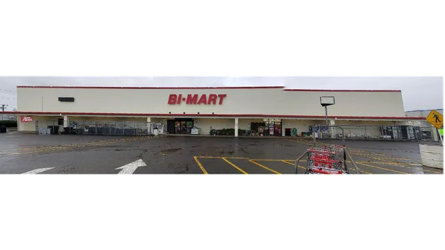 Bi-Mart Membership Discount Stores