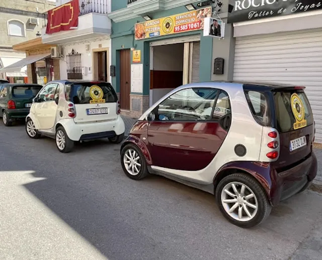 Palacio del Pollo y la Pizza