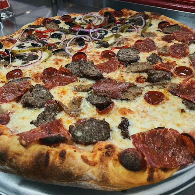 Capo's Pizzeria Huebner