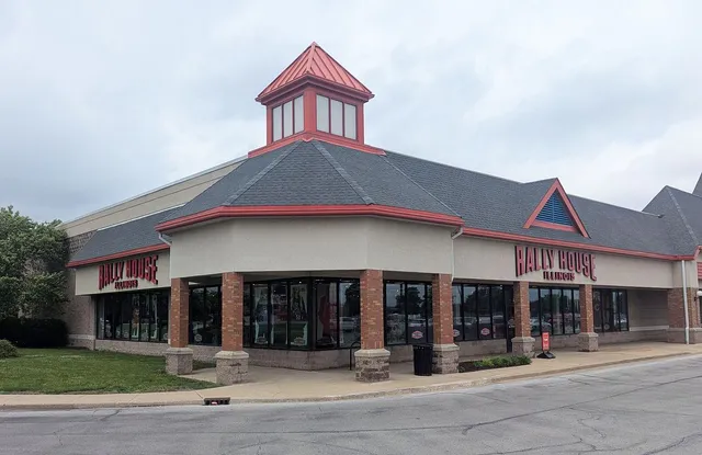 Rally House Baytowne Square