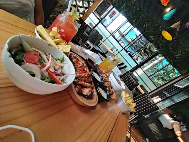 Candelero Chill Grill