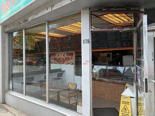 Martino Pizza & Asian Fusion Kitchen