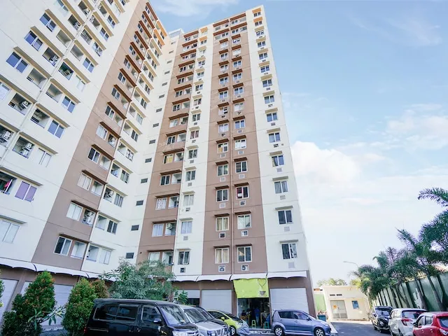 SUPER OYO 91964 Menara Rungkut Surabaya