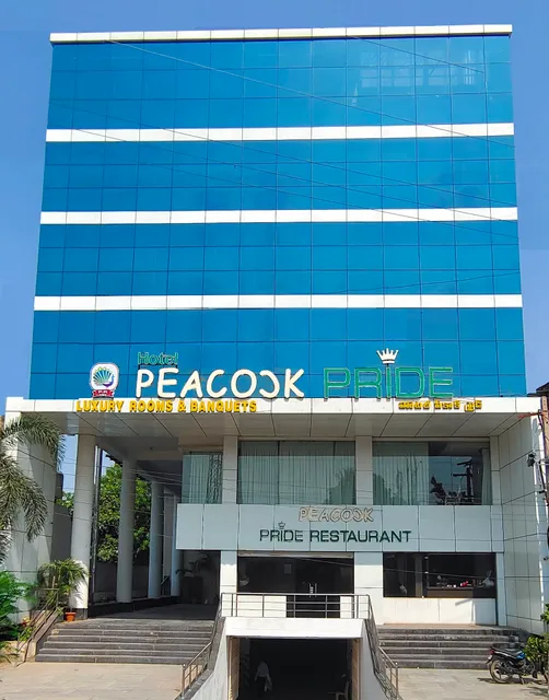 Hotel Peacock Pride