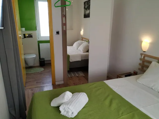 Two Flowers Apartments