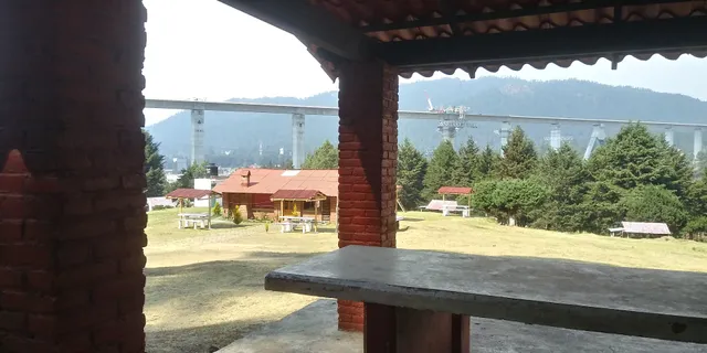 "Los cedros" Restaurante&bar