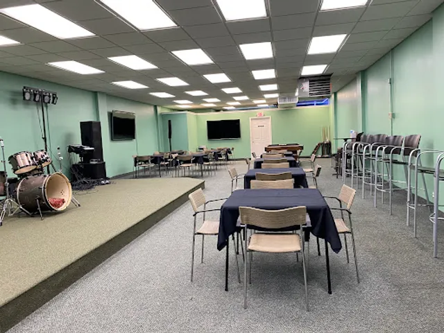 Cavor Restaurant & Entertainment Venue