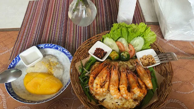 The Thai Plate - Tejeros