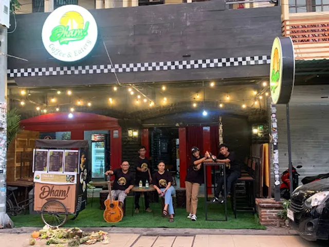 DHAM! Kitchen & Bar (Cafe)