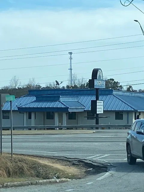 Bridgeview Inn and Suites