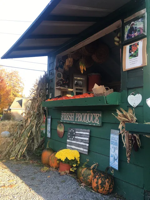 Hank’s Farm Stand