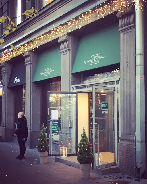 Classic Pizza Restaurant