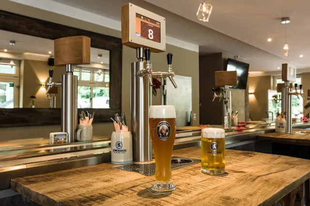 Luja - Essen, Trinken, Feiern