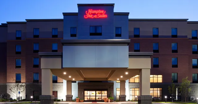 Hampton Inn & Suites Minneapolis West/ Minnetonka