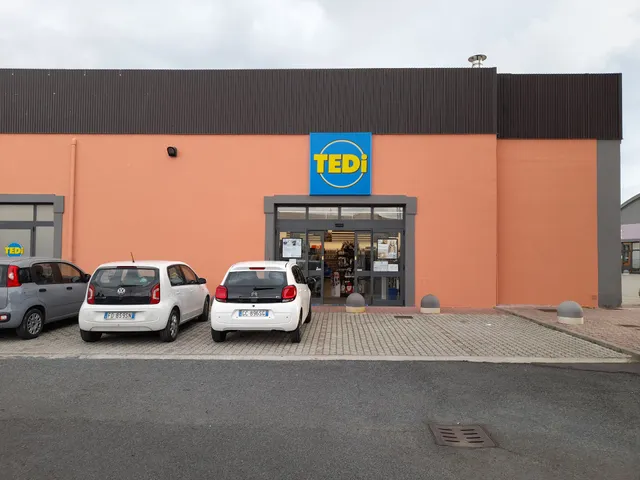 TEDi