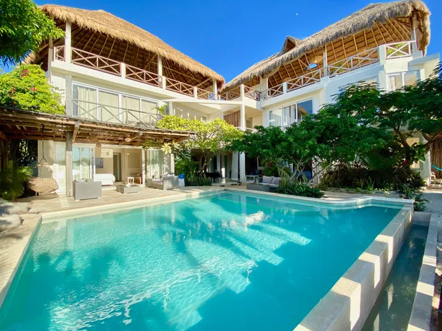 Casa Coco by Coco B Isla