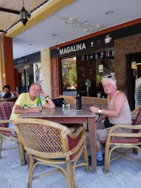 Magalina Restaurant & Bar