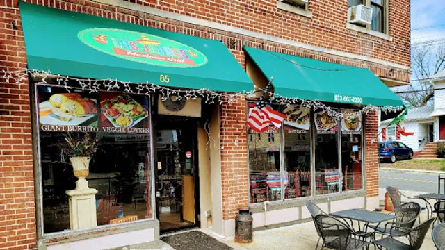 Los Jarros Mexican Grill Restaurant