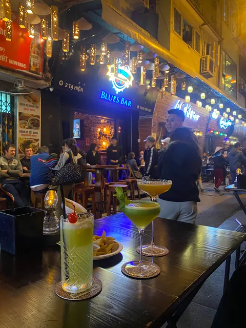 Hanoi ơi Bar Bistro