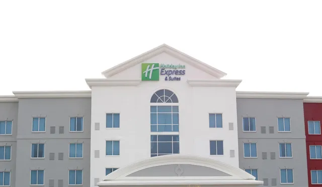 Holiday Inn Express & Suites Columbia-Fort Jackson by IHG