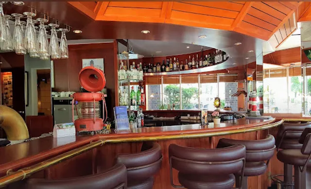 Beer and Wine Tavern Kogge