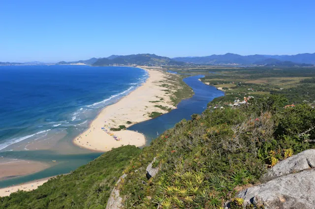 Guarda do Embaú Beach