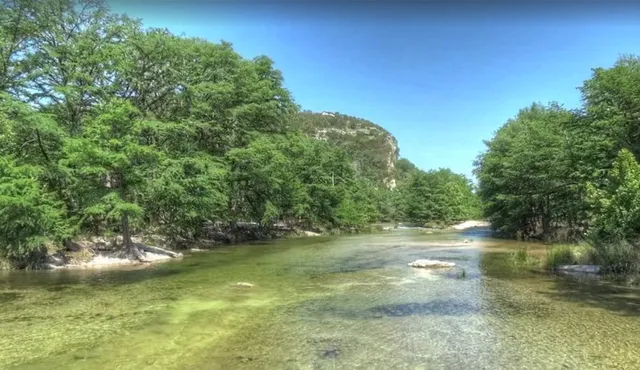 Frio River Casa Rio Rentals
