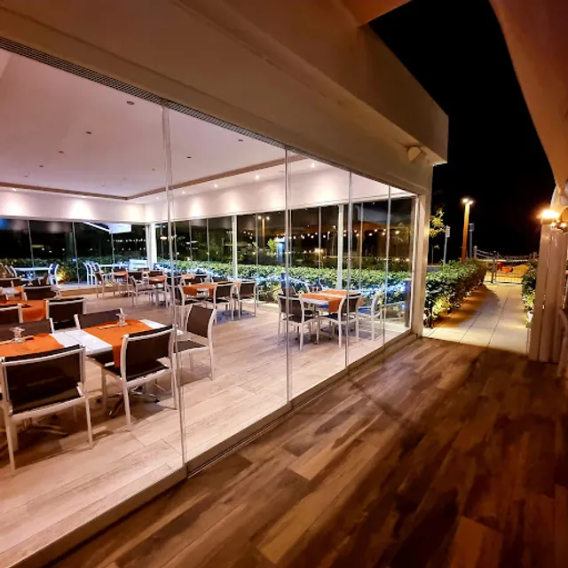 White Beach Cafè Ristorantino