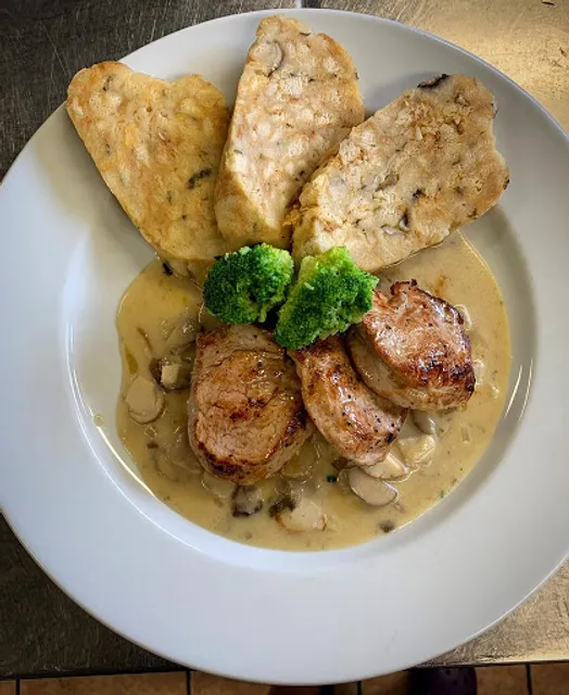 Gasthaus zum Kirchenwirt - Familie Stadtegger | Restaurant