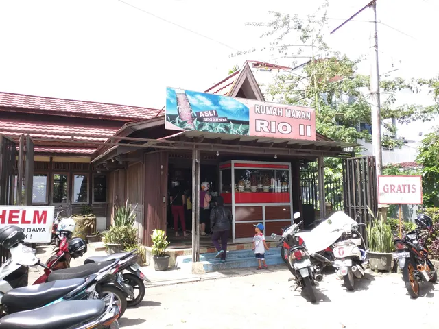 Rumah Makan Rio 2