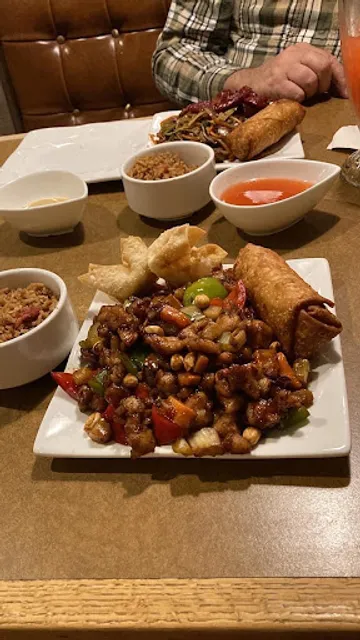 Happy Dragon Chinese Restaurant