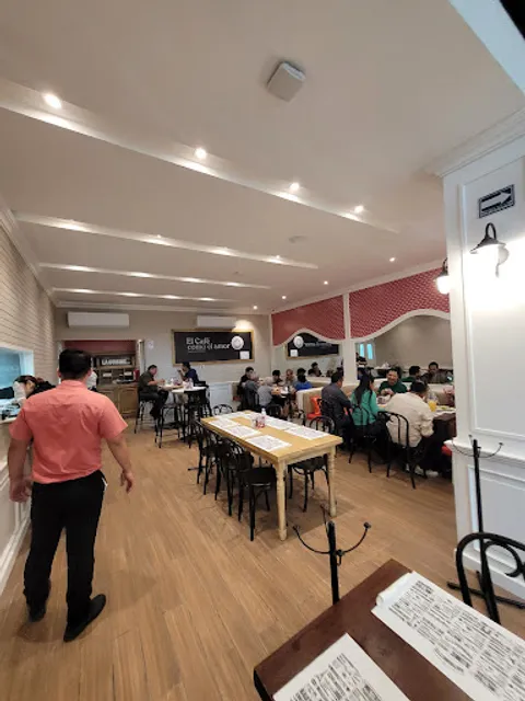 Café Antoinette - Puerto Cancún