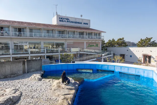 Hotel Sea Paradise Inn