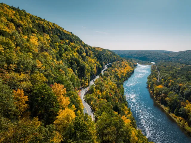 Silver Canoe & Whitewater Rafting