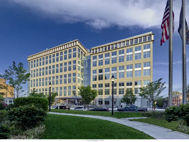 One Montgomery Plaza