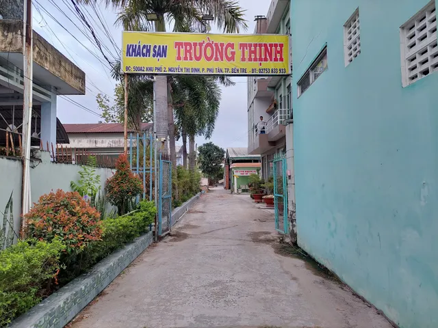 Khách sạn Trường Thịnh