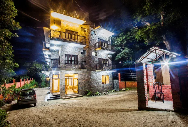 Holiday Highlights by DVM INDIA