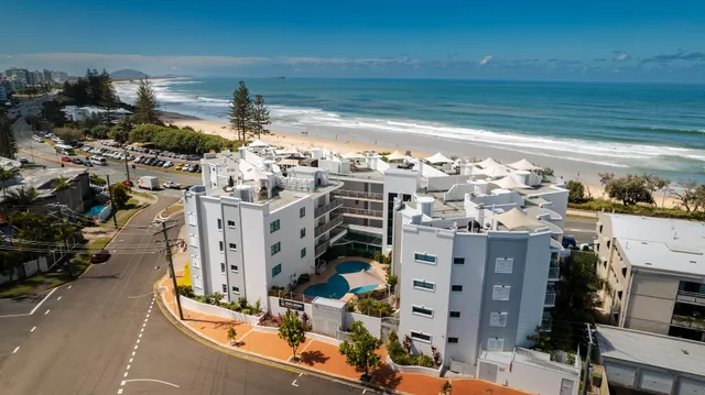 Grand Palais Boolarong Beachside