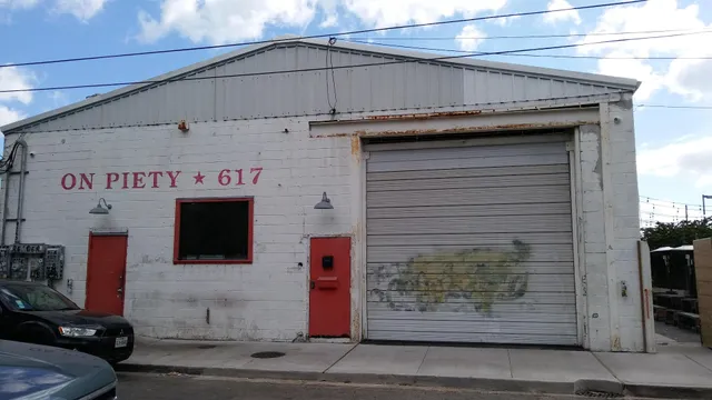 Piety Market At Hotel Peter & Paul