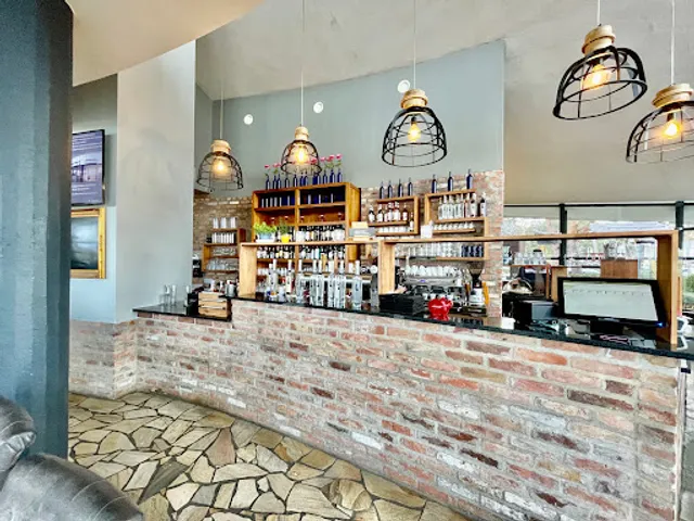 Restaurant & Hotel OSTSEEPERLE Glowe AUF RÜGEN