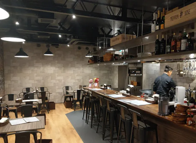 銀串フレンチ70'sキッチン