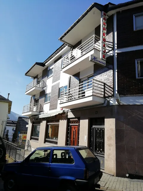 Cafeteria Restaurante Hostal la Estrada