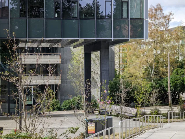 The Hans Rosling Center for Population Health