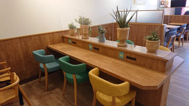 MOS BURGER Uzumasa Tenjingawa Shop